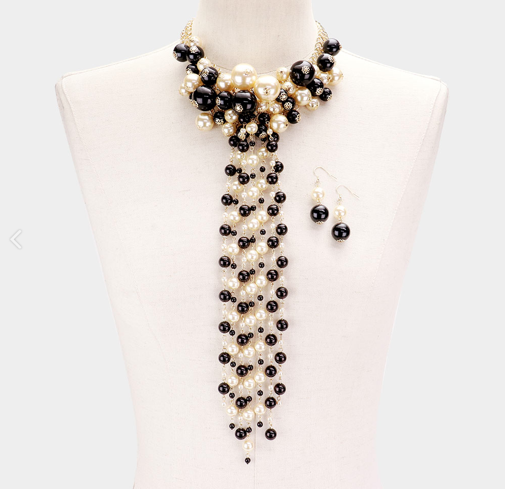 Pearly Vine Necklace Set