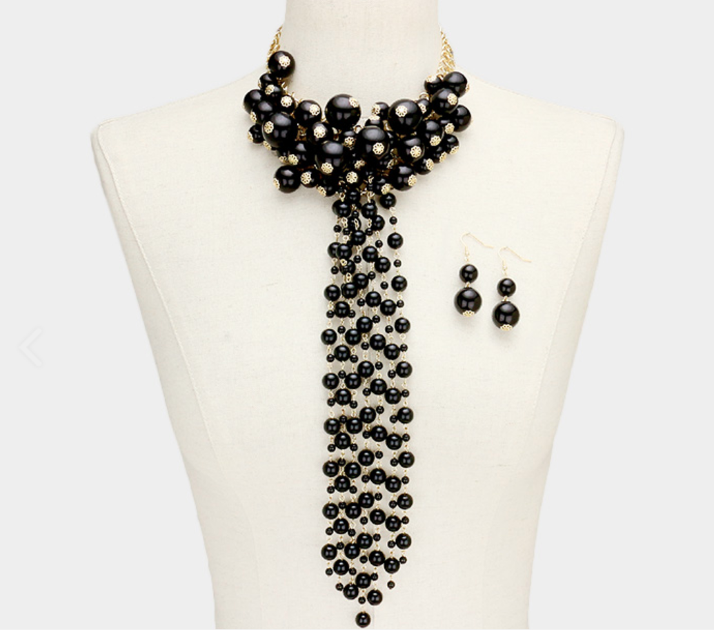 Pearly Vine Necklace Set